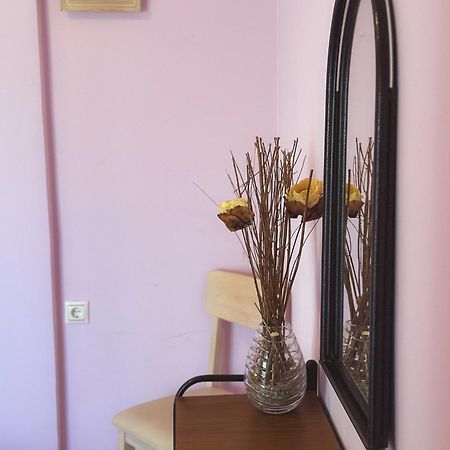 Sofia'S Cozy Two Bedroom Apartment Gerani  Esterno foto