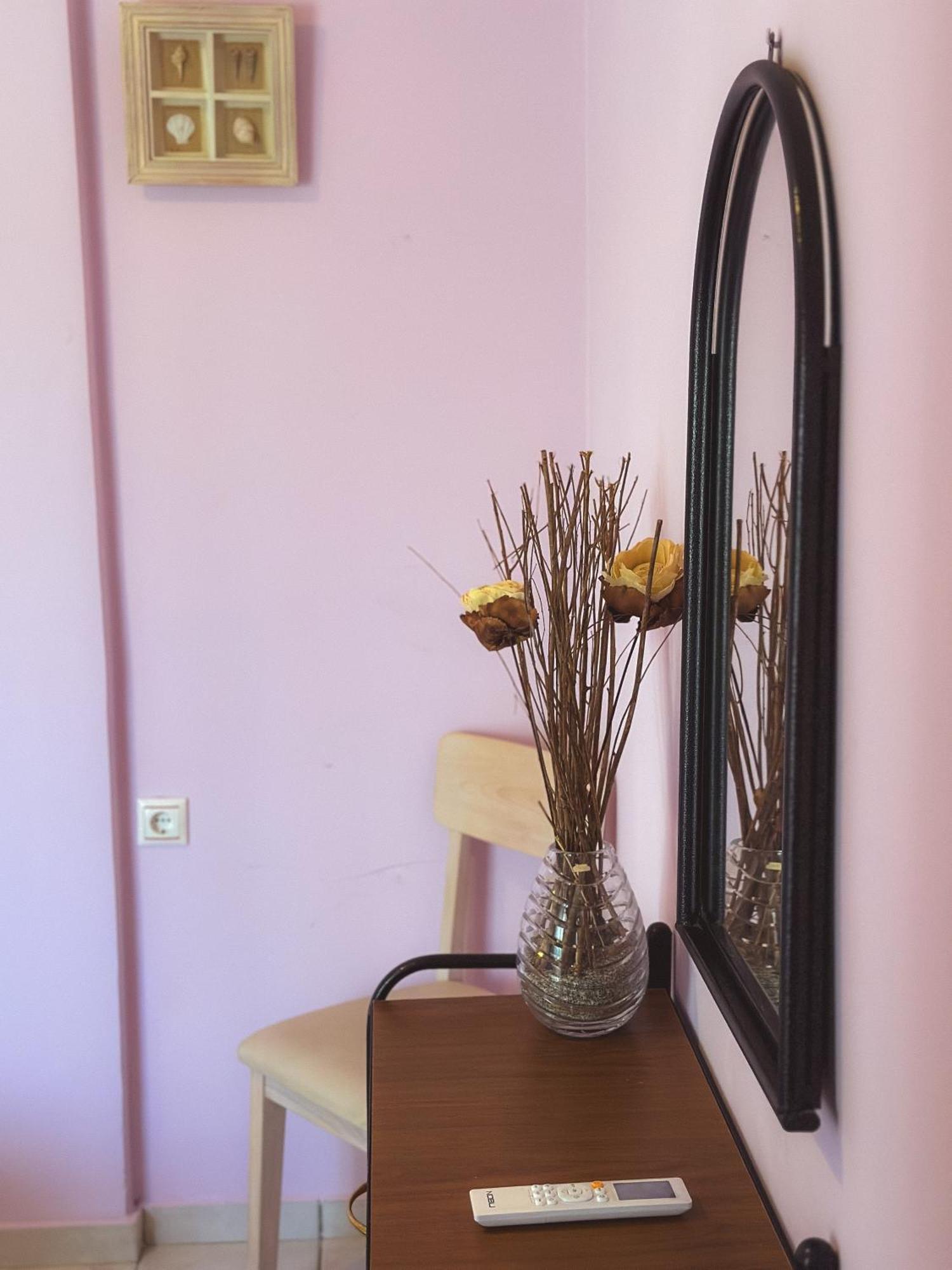 Sofia'S Cozy Two Bedroom Apartment Gerani  Esterno foto